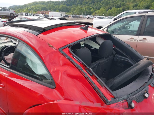 45786171 :رقم المزاد ، 3VWFD7ATXJM705965 vin ، 2018 Volkswagen Beetle 2.0t Coast/2.0t S مزاد بيع
