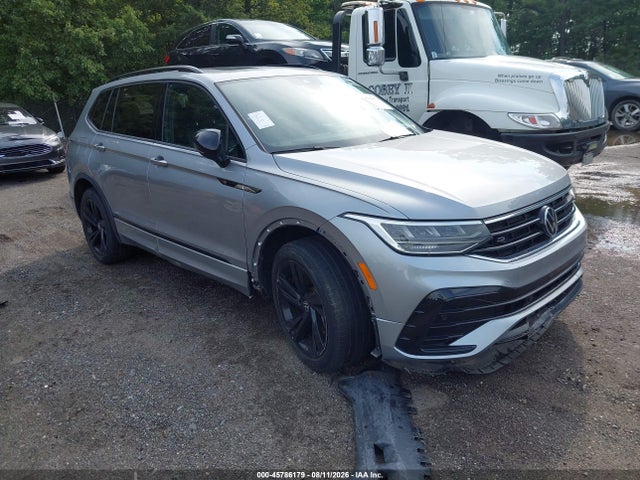 2023 Volkswagen Tiguan 2.0t Se R-line Black მანქანა იყიდება აუქციონზე, vin: 3VVCB7AX0PM013724, აუქციონის ნომერი: 45786179