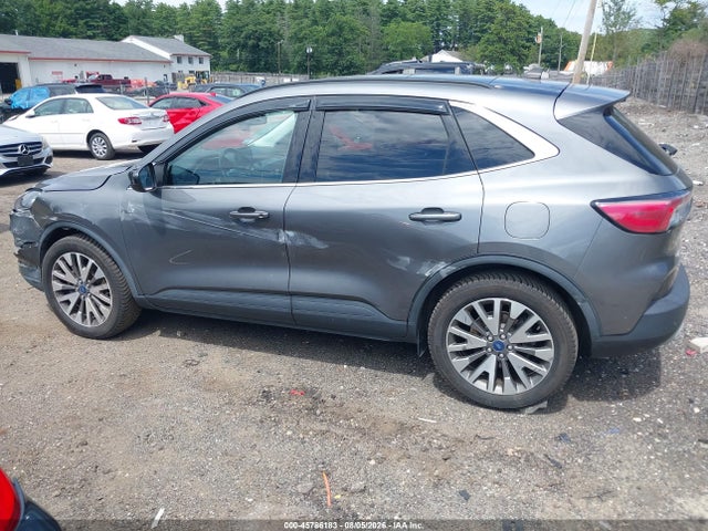 Продажа на аукционе авто 2022 Ford Escape Titanium, vin: 1FMCU9J97NUA32362, номер лота: 45786183