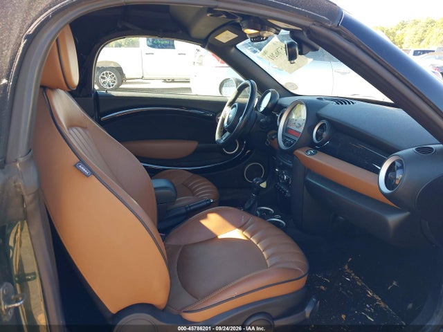 Продаж на аукціоні авто 2013 Mini Roadster Cooper, vin: WMWSY1C55DT625400, номер лоту: 45786201