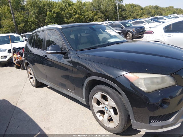 WBAVM1C53FVW57083 BMW X1 Sdrive28i