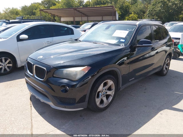 WBAVM1C53FVW57083 BMW X1 Sdrive28i