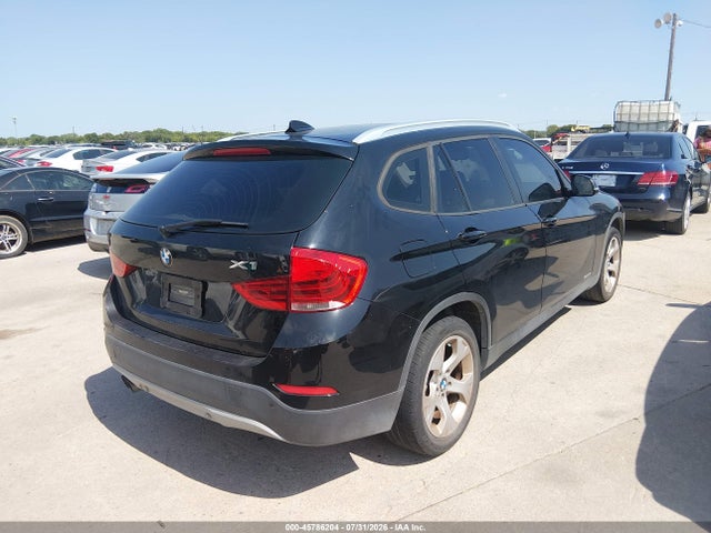 WBAVM1C53FVW57083 BMW X1 Sdrive28i