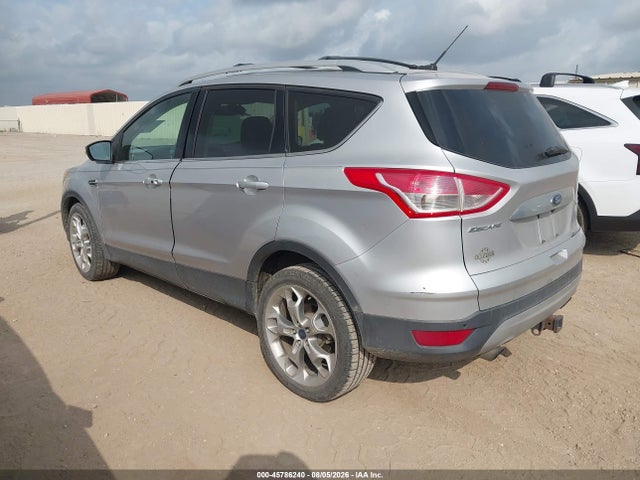 45786240 :رقم المزاد ، 1FMCU0J91FUA17191 vin ، 2015 Ford Escape Titanium مزاد بيع
