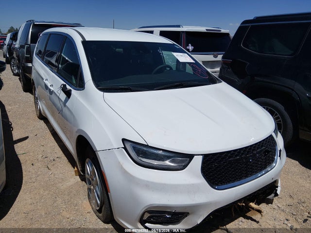 Auction sale of the 2025 Chrysler Pacifica Select, vin: 2C4RC1BG1SR600372, lot number: 45786252