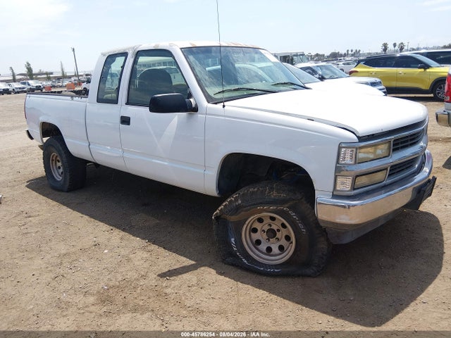 45786254 :رقم المزاد ، 2GBEC19R0V1140053 vin ، 1997 Chevrolet C1500 Fleetside مزاد بيع