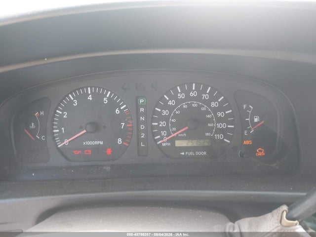 Продажа на аукционе авто 2000 Toyota Sienna Le, vin: 4T3ZF13C5YU255638, номер лота: 45786257