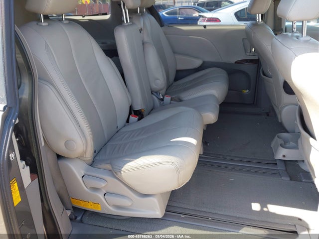 5TDYK3DC2ES468383 Toyota Sienna Xle V6 8 Passenger