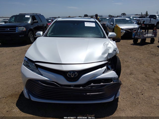 Продажа на аукционе авто 2018 Toyota Camry Hybrid Xle, vin: 4T1B21HK7JU001537, номер лота: 45786277