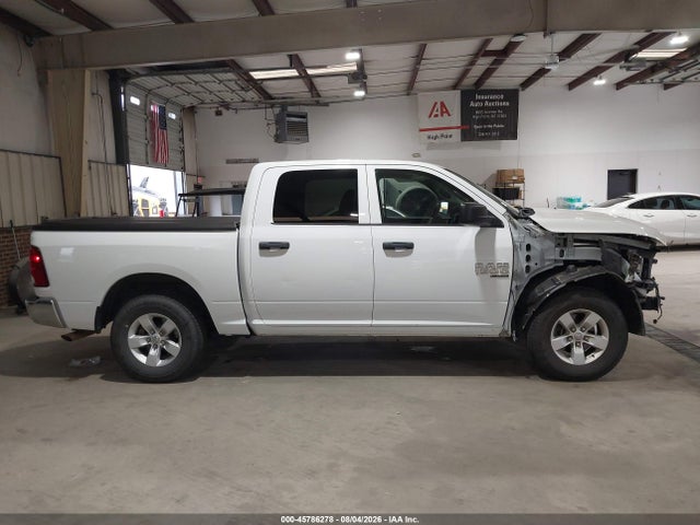 2022 Ram 1500 Classic Tradesman  4x4 5'7 Box მანქანა იყიდება აუქციონზე, vin: 3C6RR7KT8NG338642, აუქციონის ნომერი: 45786278