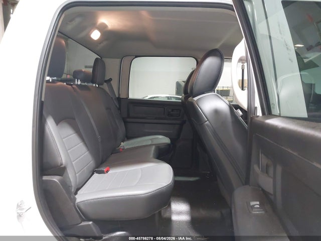 2022 Ram 1500 Classic Tradesman  4x4 5'7 Box მანქანა იყიდება აუქციონზე, vin: 3C6RR7KT8NG338642, აუქციონის ნომერი: 45786278