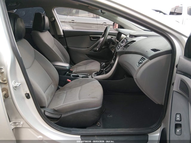 Продаж на аукціоні авто 2015 Hyundai Elantra Se, vin: 5NPDH4AE9FH614777, номер лоту: 45786336
