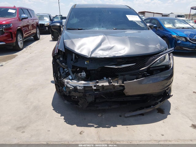 45786378 :رقم المزاد ، 2C4RC1AG5MR502627 vin ، 2021 Chrysler Voyager L مزاد بيع