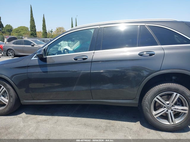 Продажа на аукционе авто 2022 Mercedes-benz Glc 300 Suv, vin: W1N0G8DB5NV325915, номер лота: 45786392
