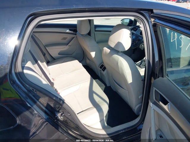 3VW217AU8FM010262 Volkswagen Golf Tsi S 4-door