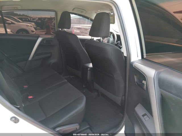 Toyota RAV4 LE 2017 2T3ZFREV2HW325271 Image 8