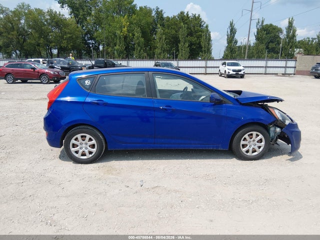 2013 Hyundai Accent Gs მანქანა იყიდება აუქციონზე, vin: KMHCT5AE5DU064573, აუქციონის ნომერი: 45786544