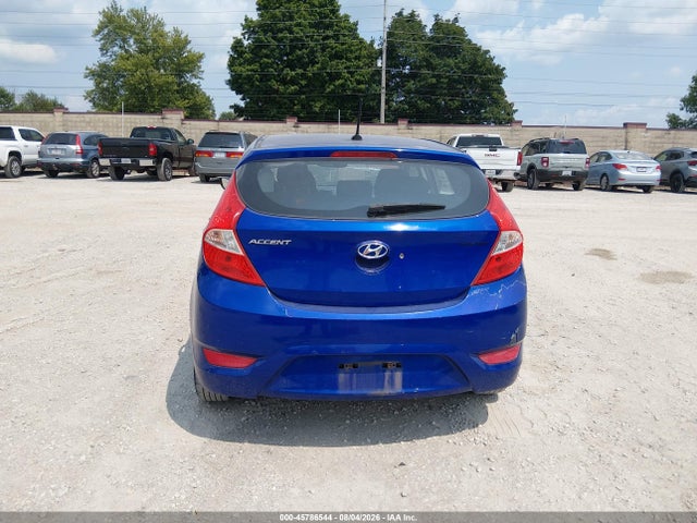 2013 Hyundai Accent Gs მანქანა იყიდება აუქციონზე, vin: KMHCT5AE5DU064573, აუქციონის ნომერი: 45786544