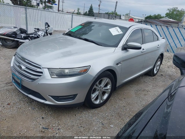 45786583 :رقم المزاد ، 1FAHP2E81DG156527 vin ، 2013 Ford Taurus Sel مزاد بيع
