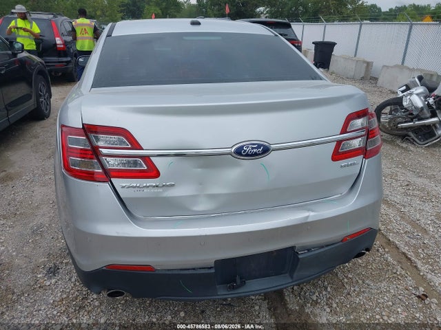 45786583 :رقم المزاد ، 1FAHP2E81DG156527 vin ، 2013 Ford Taurus Sel مزاد بيع