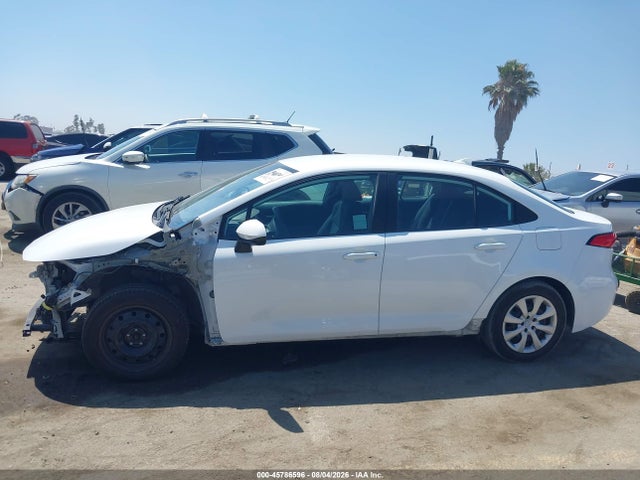 Toyota COROLLA LE 2020 5YFEPRAEXLP107745 Image 15
