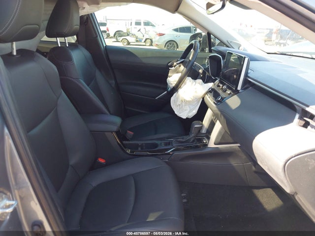 Toyota Corolla Cross Xle 2023 7MUDAABG9PV072083 Image 5