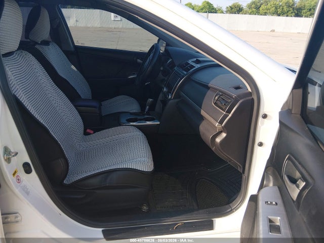 45786626 :رقم المزاد ، 4T1BF1FK2EU738786 vin ، 2014 Toyota Camry Se مزاد بيع