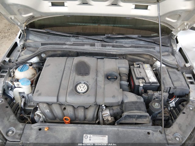 45786629 :رقم المزاد ، 3VWDX7AJ9BM303627 vin ، 2011 Volkswagen Jetta 2.5l Se مزاد بيع