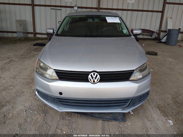 45786629 :رقم المزاد ، 3VWDX7AJ9BM303627 vin ، 2011 Volkswagen Jetta 2.5l Se مزاد بيع