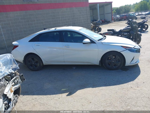 2022 Hyundai Elantra Sel მანქანა იყიდება აუქციონზე, vin: 5NPLM4AG0NH077062, აუქციონის ნომერი: 45786655