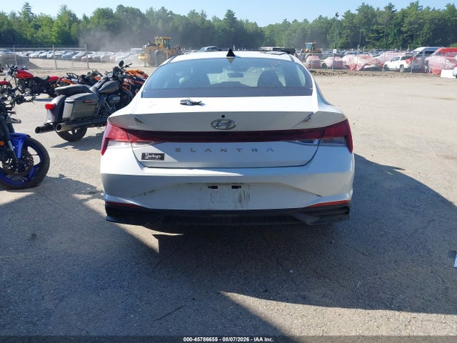 2022 Hyundai Elantra Sel მანქანა იყიდება აუქციონზე, vin: 5NPLM4AG0NH077062, აუქციონის ნომერი: 45786655