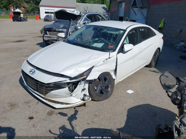 2022 Hyundai Elantra Sel მანქანა იყიდება აუქციონზე, vin: 5NPLM4AG0NH077062, აუქციონის ნომერი: 45786655