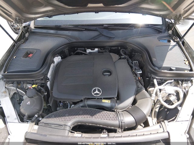45786679 :رقم المزاد ، W1N0G8EB4MF876473 vin ، 2021 Mercedes-benz Glc 300 4matic Suv مزاد بيع