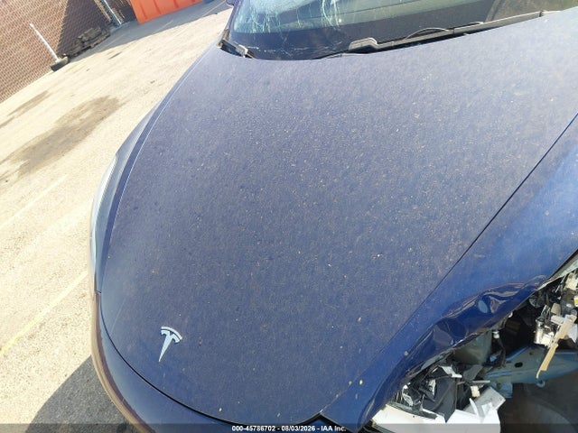 45786702 :رقم المزاد ، 5YJ3E1EA2JF076618 vin ، 2018 Tesla Model 3 مزاد بيع