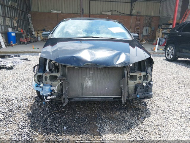 19XFB2F50FE118147 Honda Civic Lx