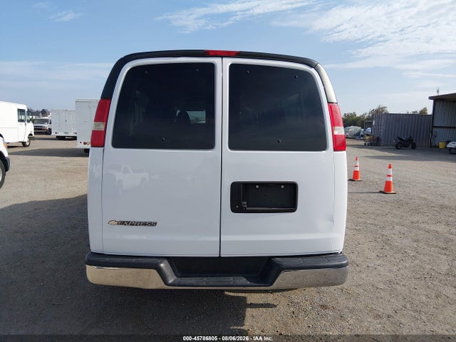 Chevrolet Express 3500 Lt 2018 1GAZGPFG4J1301343 Image 16