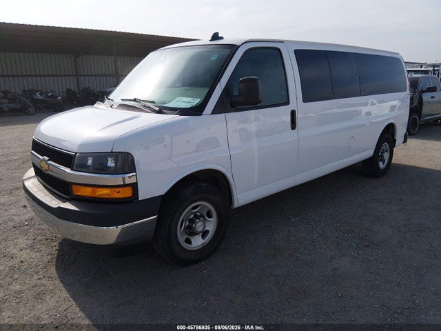 Chevrolet Express 3500 Lt 2018 1GAZGPFG4J1301343 Image 2