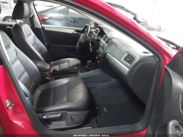 2014 Volkswagen Jetta 1.8t Se მანქანა იყიდება აუქციონზე, vin: 3VWD17AJ3EM423753, აუქციონის ნომერი: 45786834