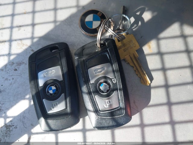 Продажа на аукционе авто 2015 Bmw 328i Xdrive, vin: WBA3B5C56FF961328, номер лота: 45786857