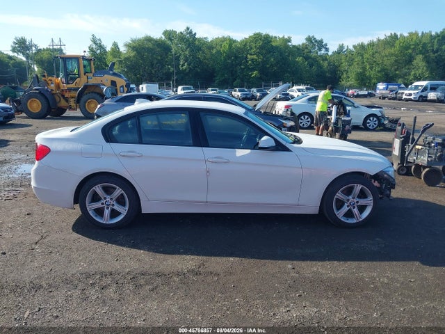 Продажа на аукционе авто 2015 Bmw 328i Xdrive, vin: WBA3B5C56FF961328, номер лота: 45786857