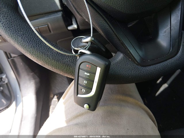 2021 Toyota Corolla Le მანქანა იყიდება აუქციონზე, vin: 5YFEPMAEXMP231664, აუქციონის ნომერი: 45786871