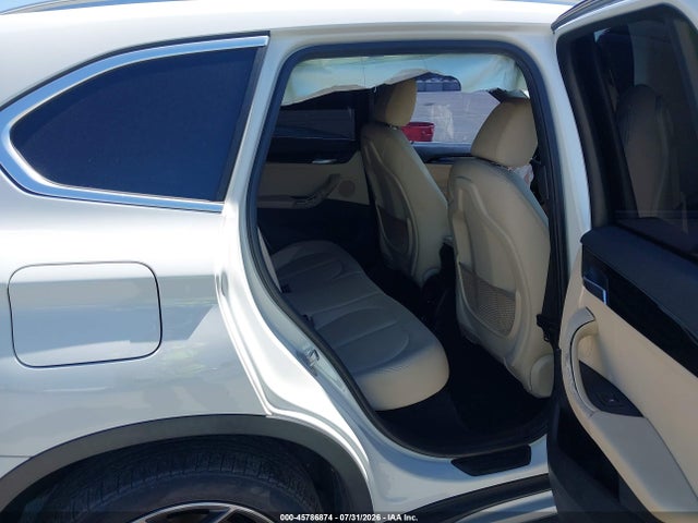 WBXHU7C3XJ5H42874 BMW X1 Sdrive28i