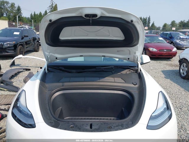 45786880 :رقم المزاد ، 7SAYGDEE5NF411450 vin ، 2022 Tesla Model Y Long Range Dual Motor All-wheel Drive مزاد بيع
