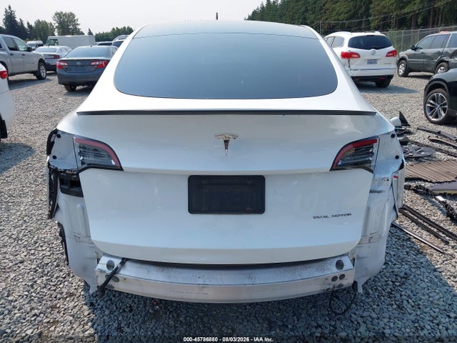 45786880 :رقم المزاد ، 7SAYGDEE5NF411450 vin ، 2022 Tesla Model Y Long Range Dual Motor All-wheel Drive مزاد بيع