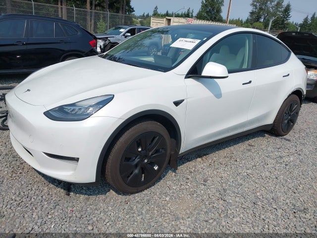 45786880 :رقم المزاد ، 7SAYGDEE5NF411450 vin ، 2022 Tesla Model Y Long Range Dual Motor All-wheel Drive مزاد بيع