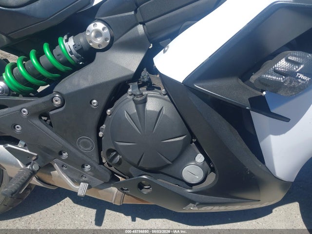 45786890 :رقم المزاد ، JKAEXEE12FDA19907 vin ، 2015 Kawasaki Ex650 E مزاد بيع