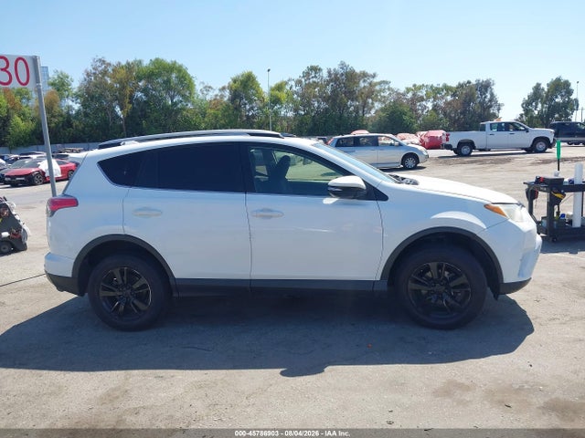 Toyota Rav4 Xle 2018 JTMWFREV6JJ733991 Image 12