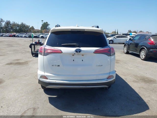 Toyota Rav4 Xle 2018 JTMWFREV6JJ733991 Image 15
