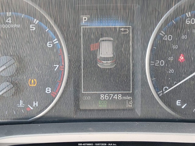 Toyota Rav4 Xle 2018 JTMWFREV6JJ733991 Image 7