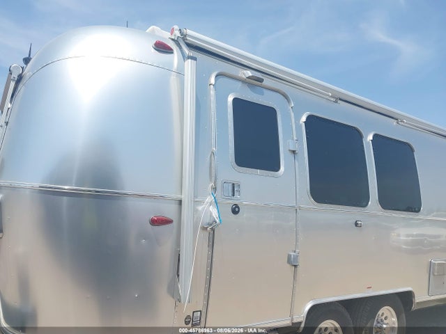 Airstream Other 2020 1STKNYG27LJ551090 Image 6